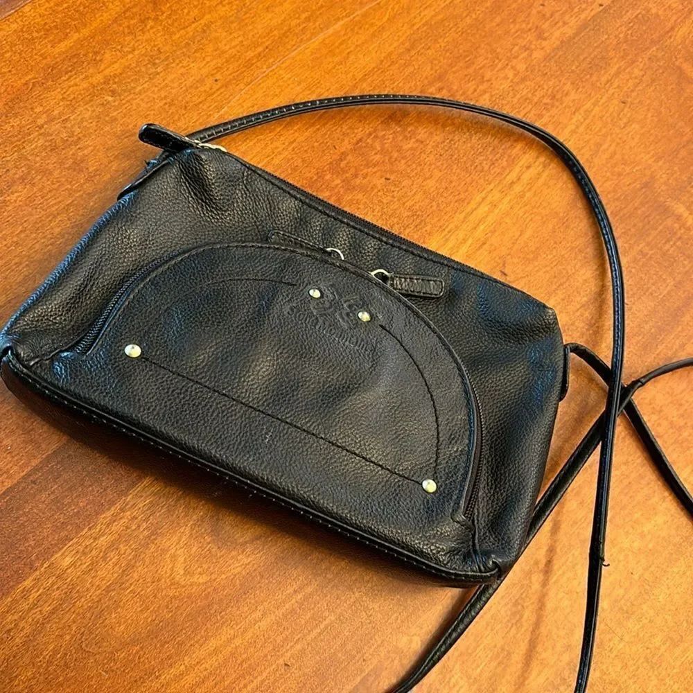 Stone Mountain Leather Crossbody Bag